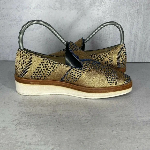 Free People Snake Eyes Loafe Gold Platform Shoe Women's Size 36 fits Sz … - Picture 11 of 14